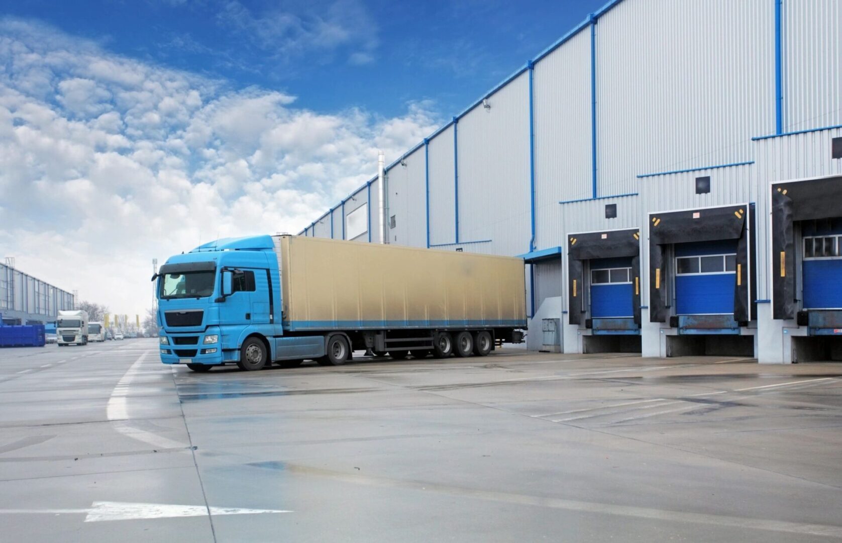 fm=f_37886 Cargo Truck